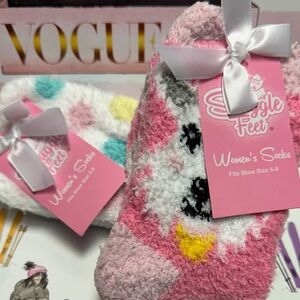 Women's Fuzzy Socks - Pink and White